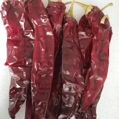 Doğal Kırmızı tatlı biber paprika % 1 kirlilikle besin bilgileri kurutulmuş