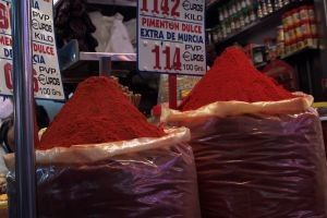 Doğal Çin mutfağı için hafif ısı seviyesi (0-100 SHU) ve bilinmeyen alerjenler için organik biber toz