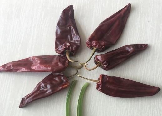 KOSHER Kurutulmuş Guajillo Çili Sıcak 500SHU Kök Kirliliği ile veya olmadan % 0.3 Max Ürün